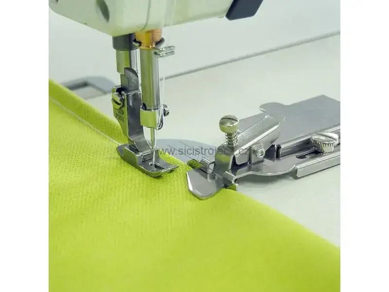 Univerzální magnetický vodič pro šicí stroje EGMG