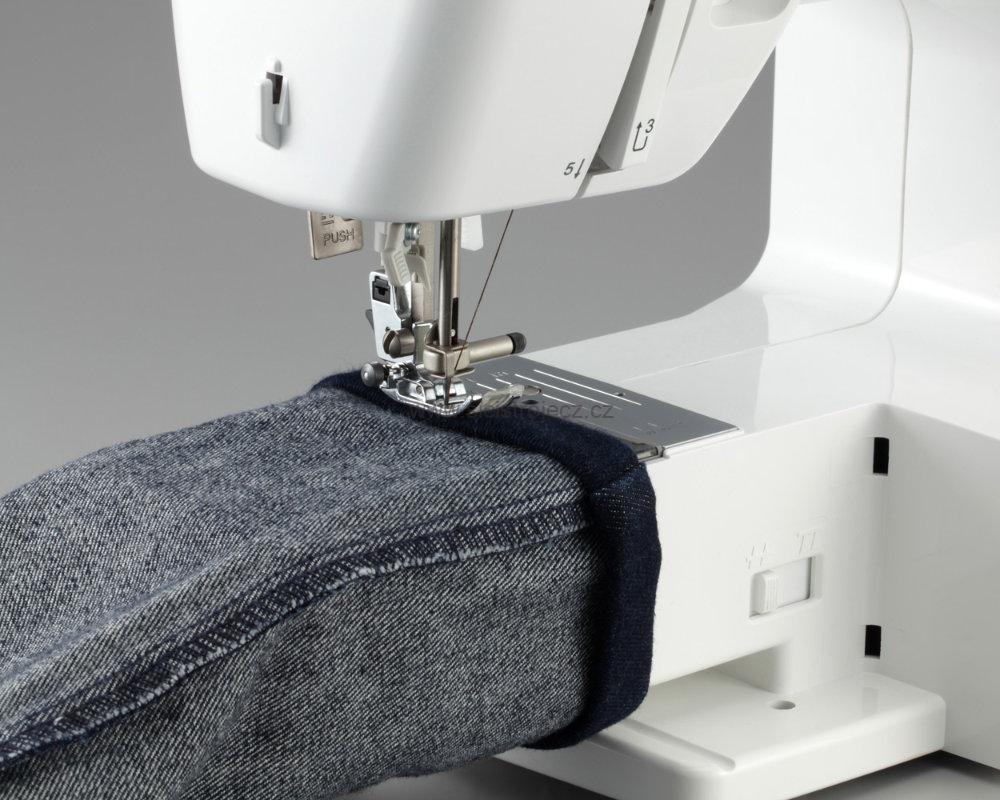 Šicí stroj Brother XT37