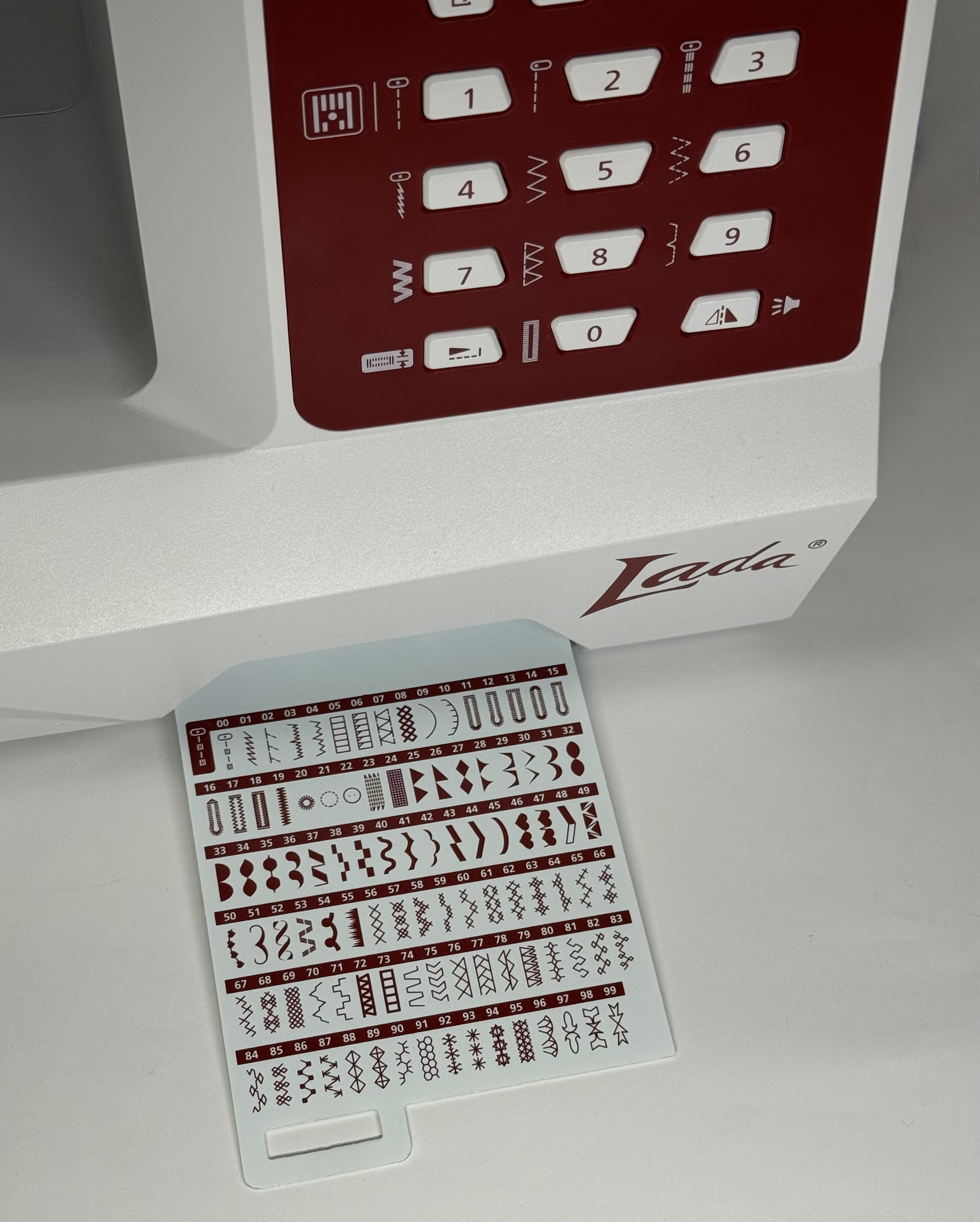 Lada L75 šicí stroj