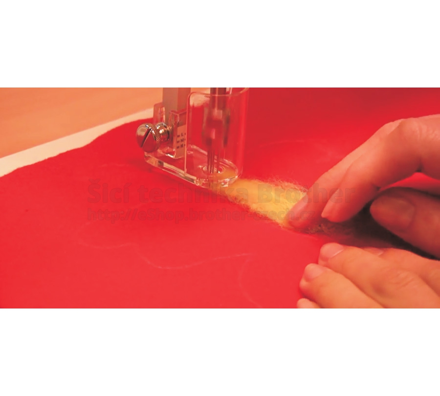 zatkávací stroj Merrylock - SP1100