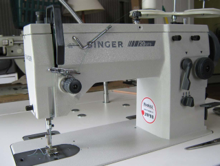 Singer 20U73 cik cak řemeslný šicí stroj